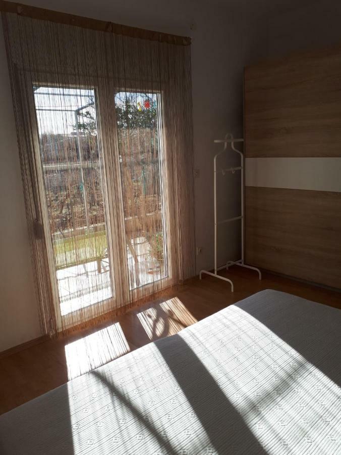 Cozy Apartment Josipa Привлака Екстериор снимка