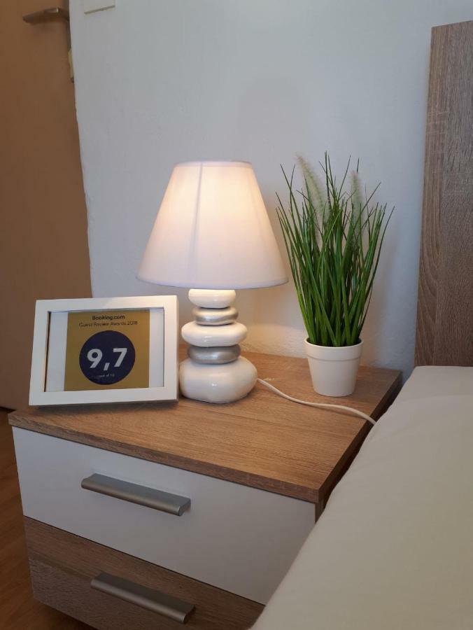 Cozy Apartment Josipa Привлака Екстериор снимка