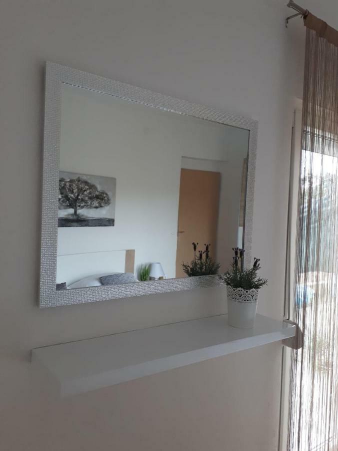 Cozy Apartment Josipa Привлака Екстериор снимка